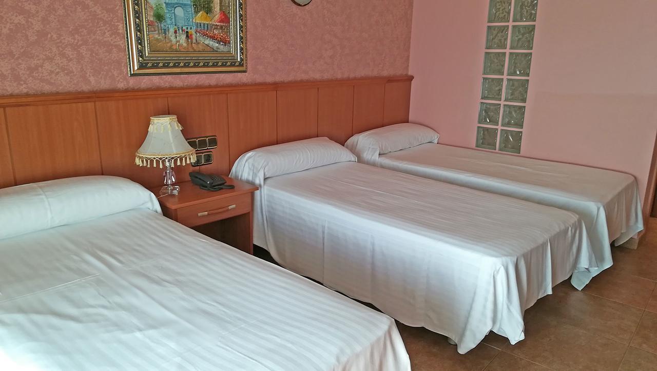 Hotel Real De Castilla Tordesillas Kültér fotó